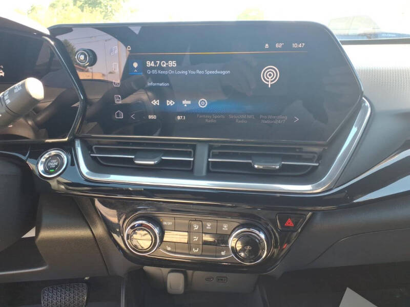 2024 Chevrolet Trax RS