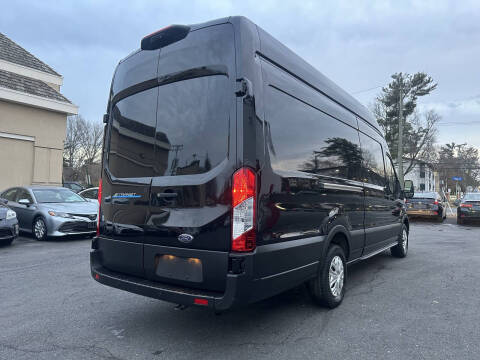 2023 Ford E-Transit 350