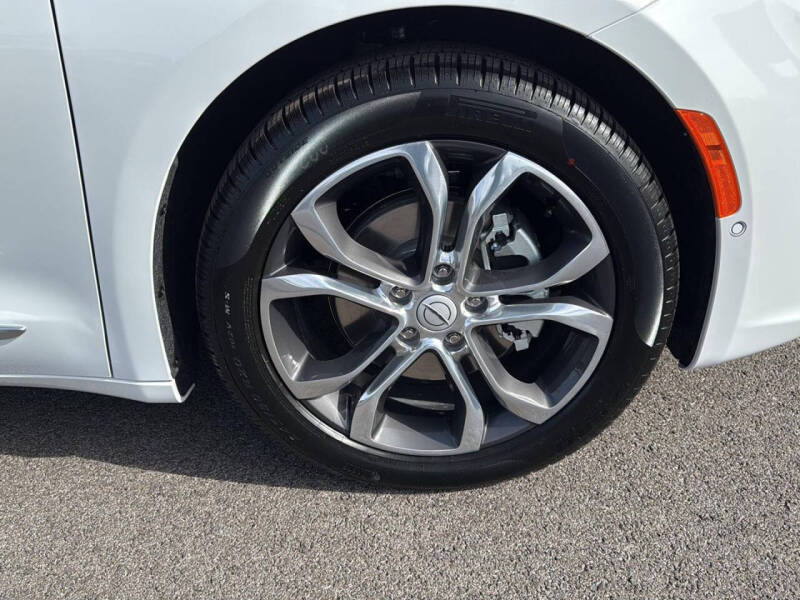 2026 Chrysler Pacifica Pinnacle