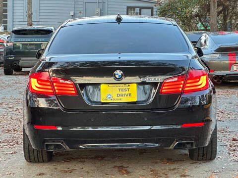 2011 BMW 5 Series 550i xDrive