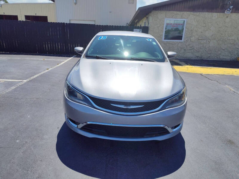 2015 Chrysler 200 C
