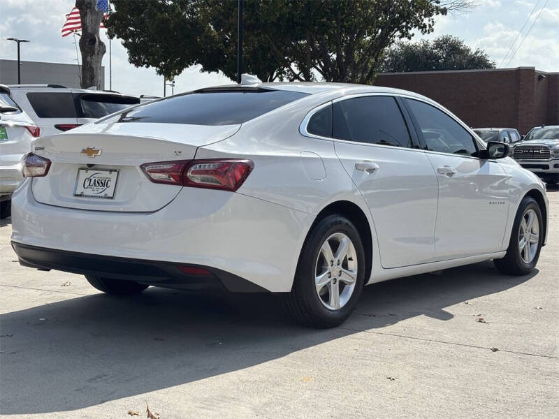 2022 Chevrolet Malibu LT
