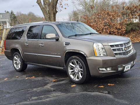 2013 Cadillac Escalade ESV for sale at Flying Wheels in Danville NH