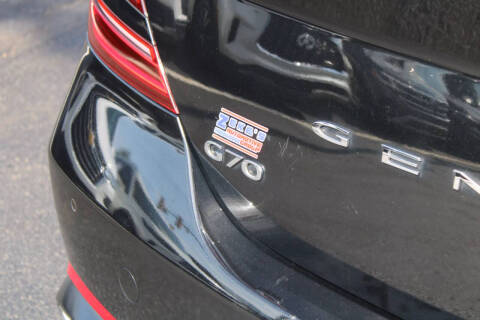 2022 Genesis G70