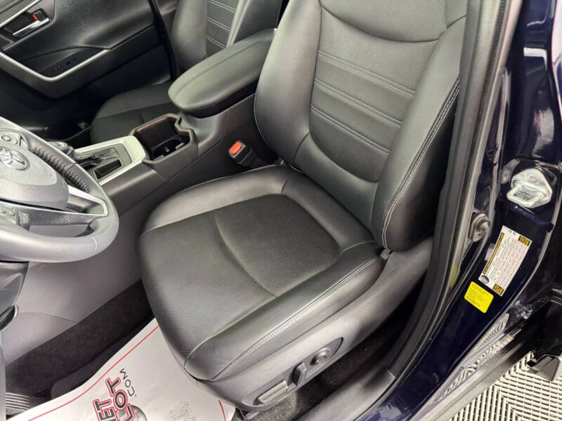 2023 Toyota RAV4 Limited