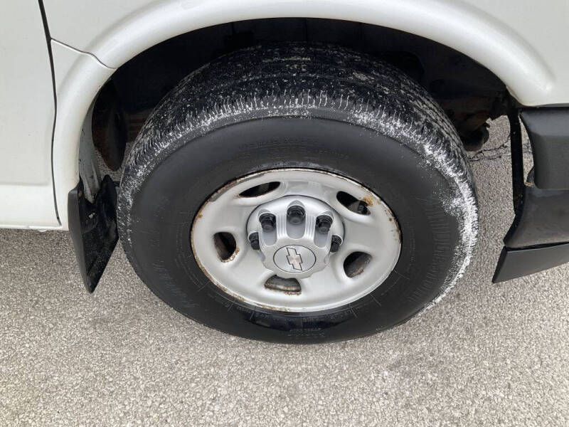 2017 Chevrolet Express 2500