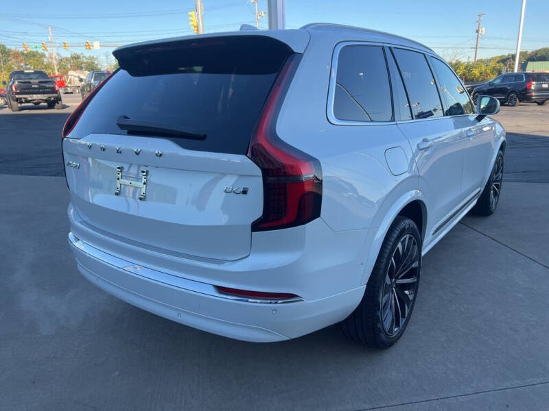 2026 Volvo XC90 B6 Plus 7P