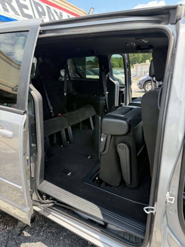 2016 Dodge Grand Caravan American Value Package