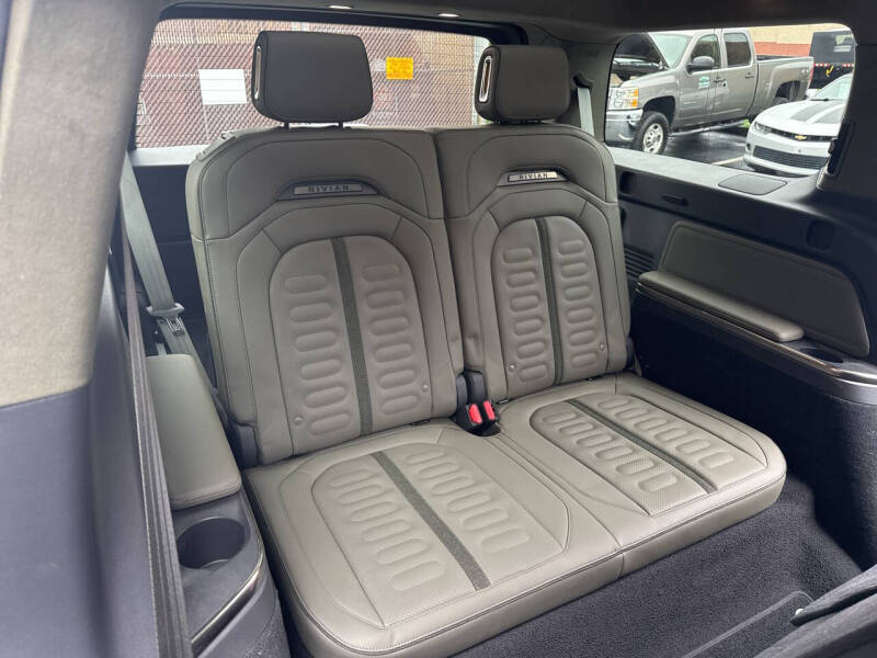 2023 Rivian R1S Launch Edition