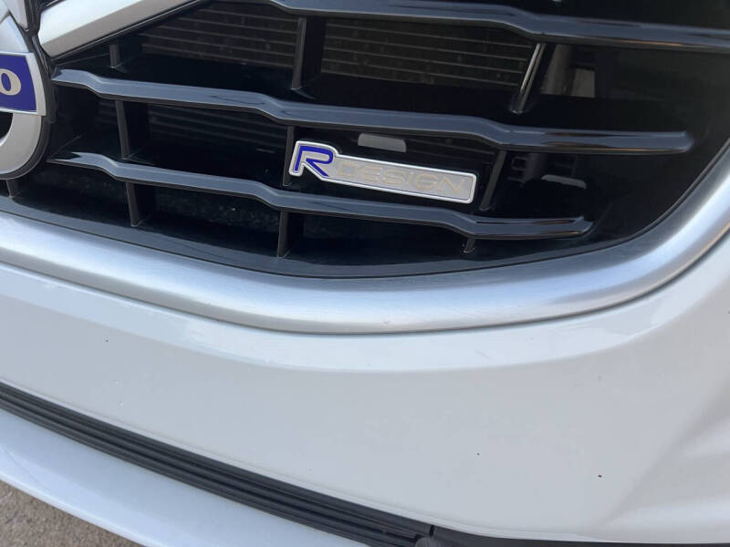 2013 Volvo S60 T6 R-Design Platinum