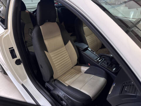 2012 Volvo C30 T5 R-Design Premier Plus