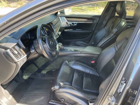 2018 Volvo V90 Cross Country T6