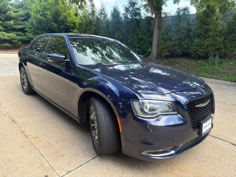 2016 Chrysler 300 S