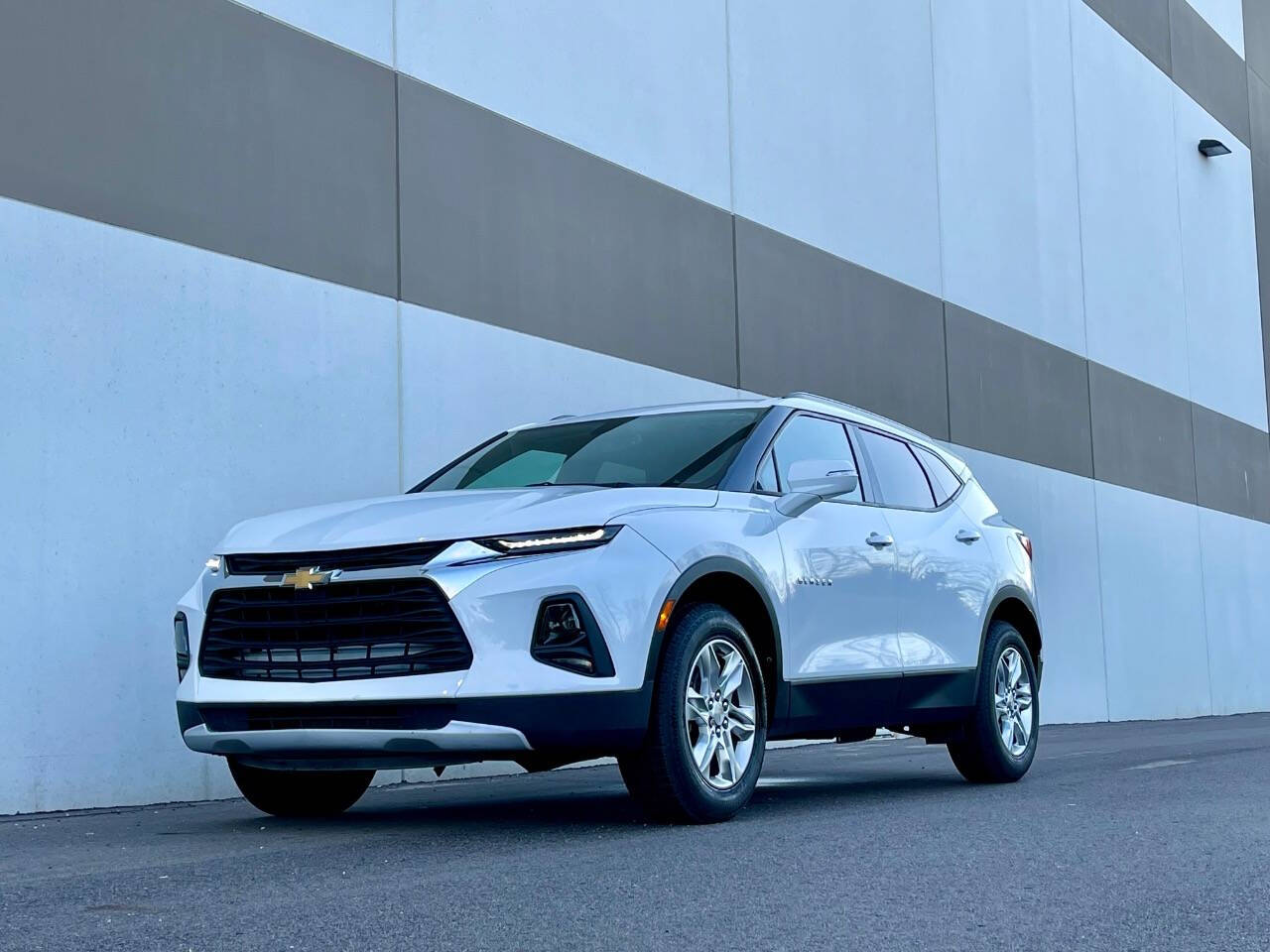 2020 Chevrolet Blazer for sale at Phoenix Motor Co in Romulus, MI