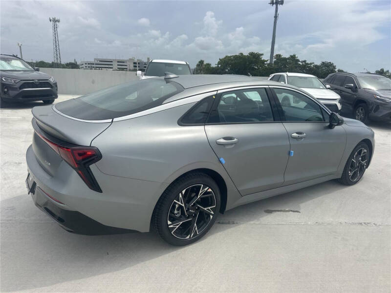 2026 Kia K5
