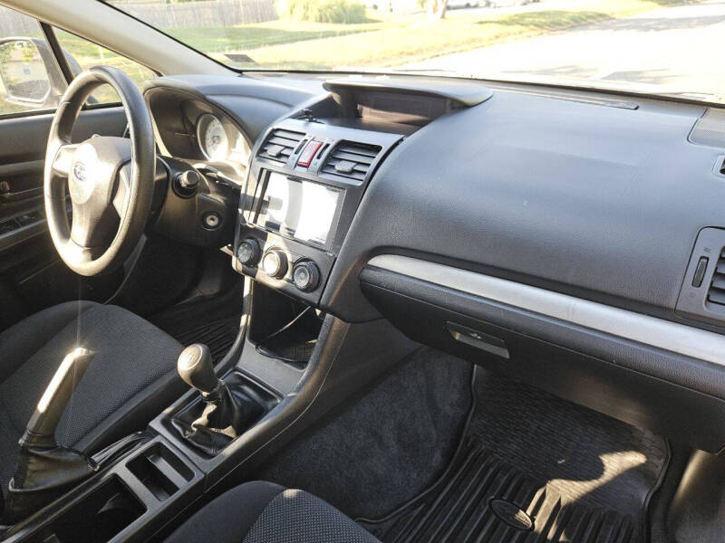 2012 Subaru Impreza 2.0i