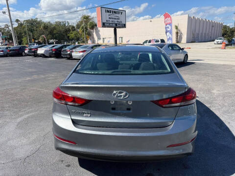 2018 Hyundai Elantra SE