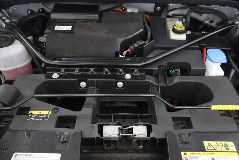 2022 Volkswagen ID.4 Pro