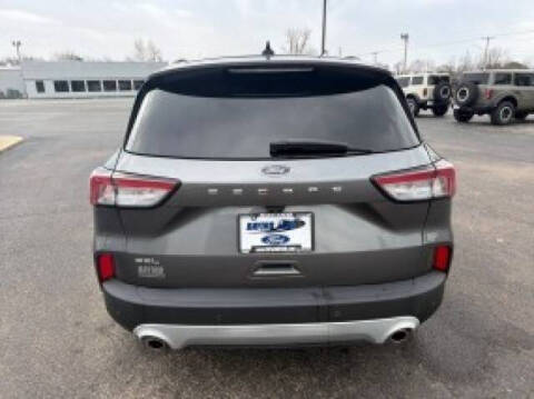 2022 Ford Escape SEL