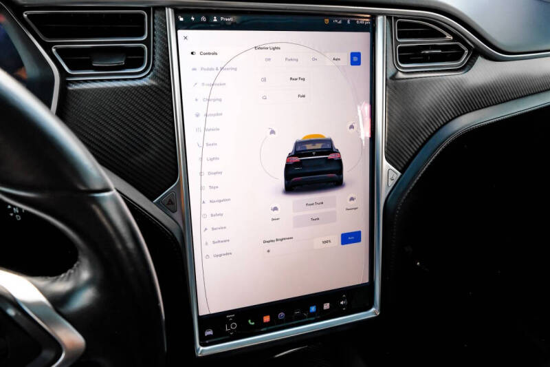 2016 Tesla Model X 75D
