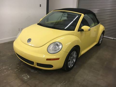 2008 Volkswagen New Beetle for sale at CHAGRIN VALLEY AUTO BROKERS INC in Cleveland OH