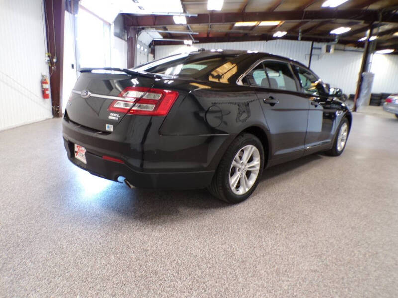 2013 Ford Taurus SEL