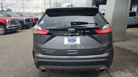 2024 Ford Edge Titanium