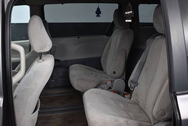 2012 Toyota Sienna