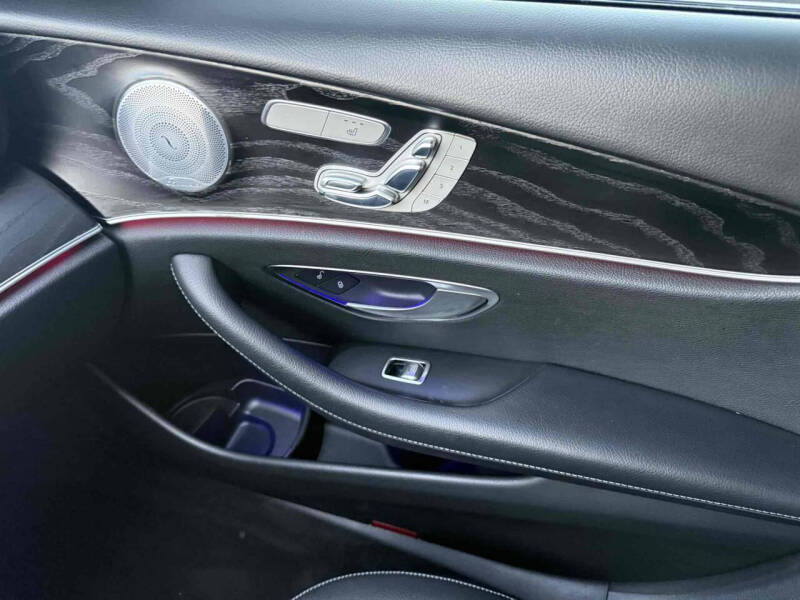 2018 Mercedes-Benz E-Class E 300