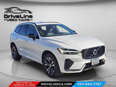 2025 Volvo XC60 B5 Core Dark Theme