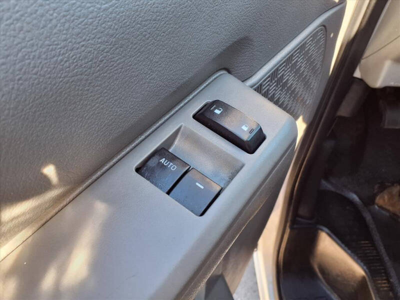 2011 Ford E-Series E-250