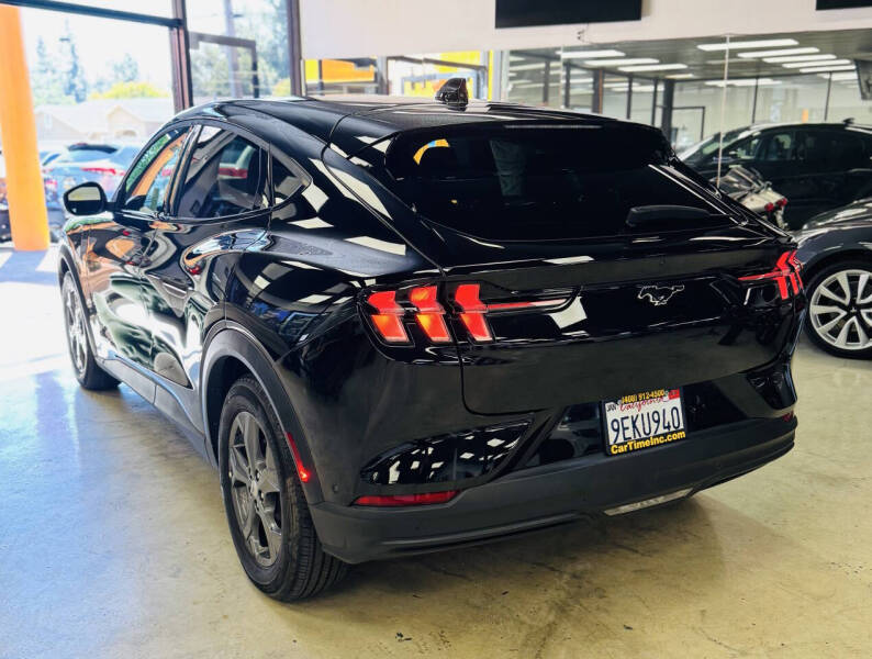 2023 Ford Mustang Mach-E Select