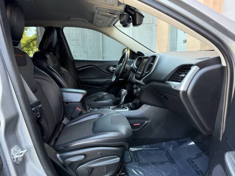 2017 Jeep Cherokee Trailhawk