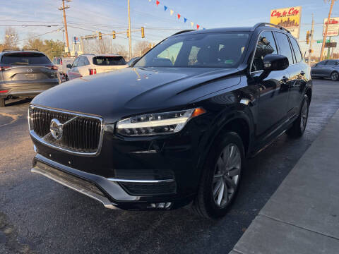2018 Volvo XC90 T6 Momentum