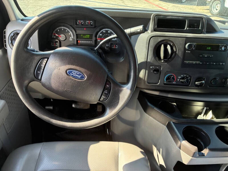 2019 Ford E-Series