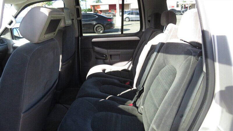 2003 Ford Explorer XLT