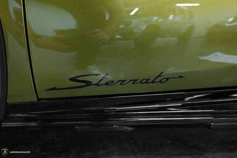 2024 Lamborghini Huracan Sterrato