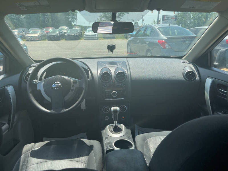 2013 Nissan Rogue SV