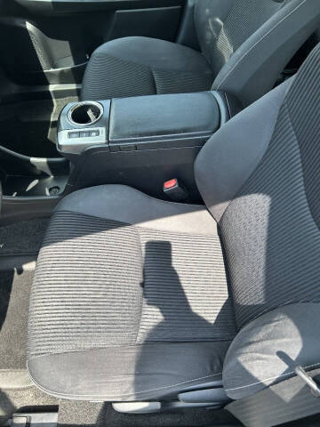 2015 Toyota Prius v Three