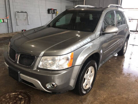 2006 Pontiac Torrent for sale at Square Business Automotive in Milwaukee WI