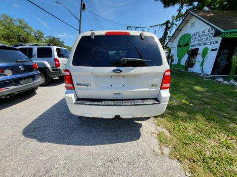 2010 Ford Escape XLT
