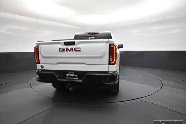 2023 GMC Sierra 1500 AT4X