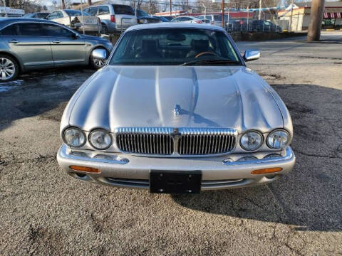 2001 Jaguar XJ