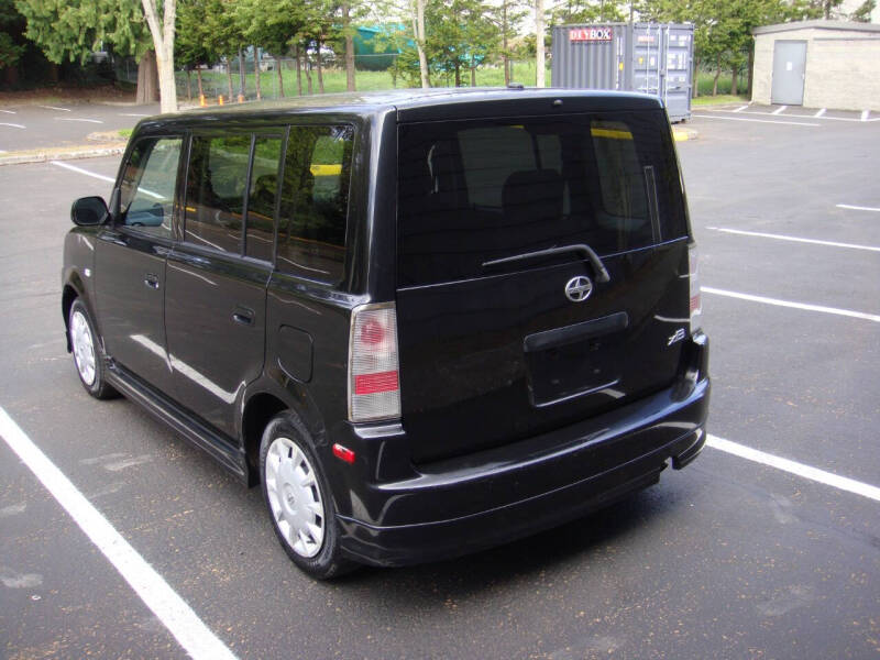 2006 Scion xB