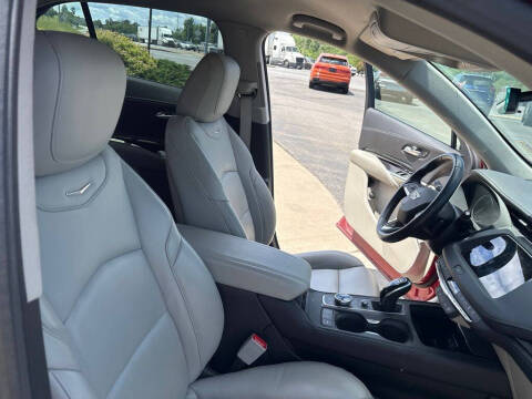 2022 Cadillac XT4 Luxury