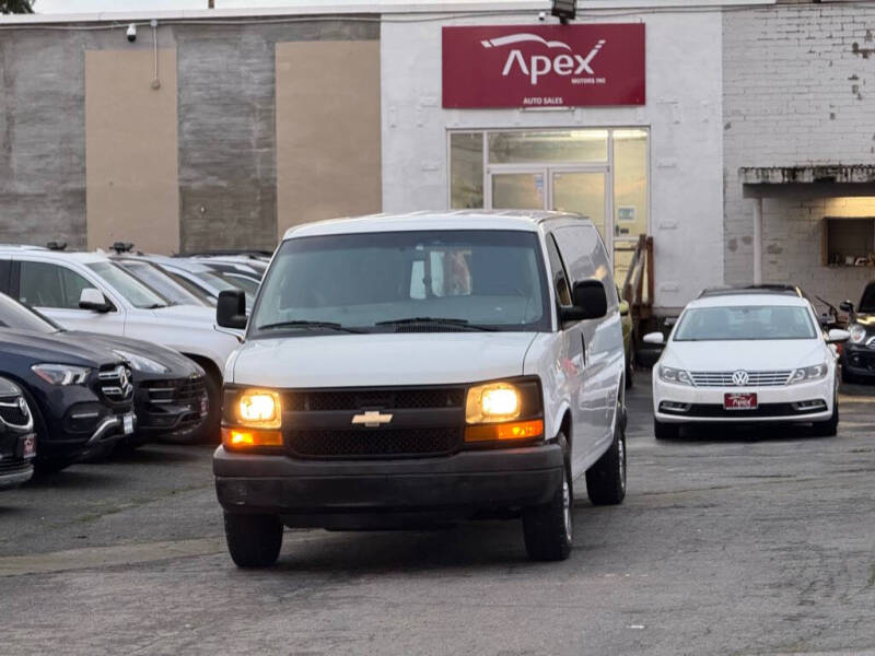 2016 Chevrolet Express 2500