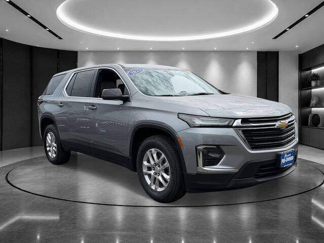 2023 Chevrolet Traverse LS