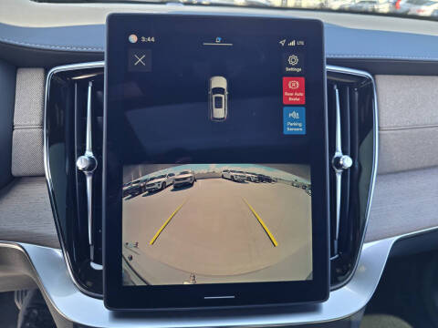 2026 Volvo XC90 B6 Plus 7P