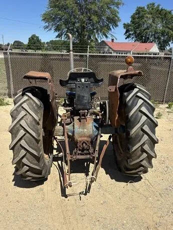1975 Ford 3600