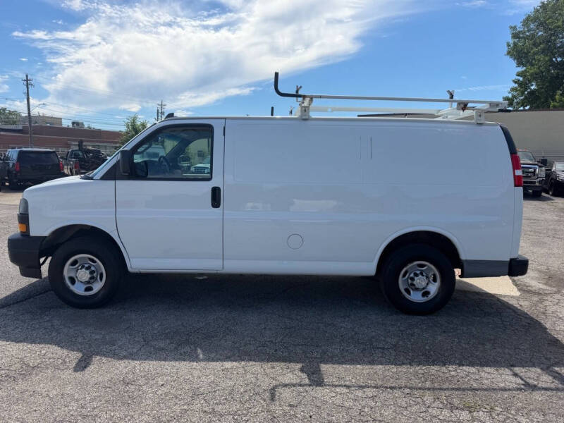 2021 Chevrolet Express 2500